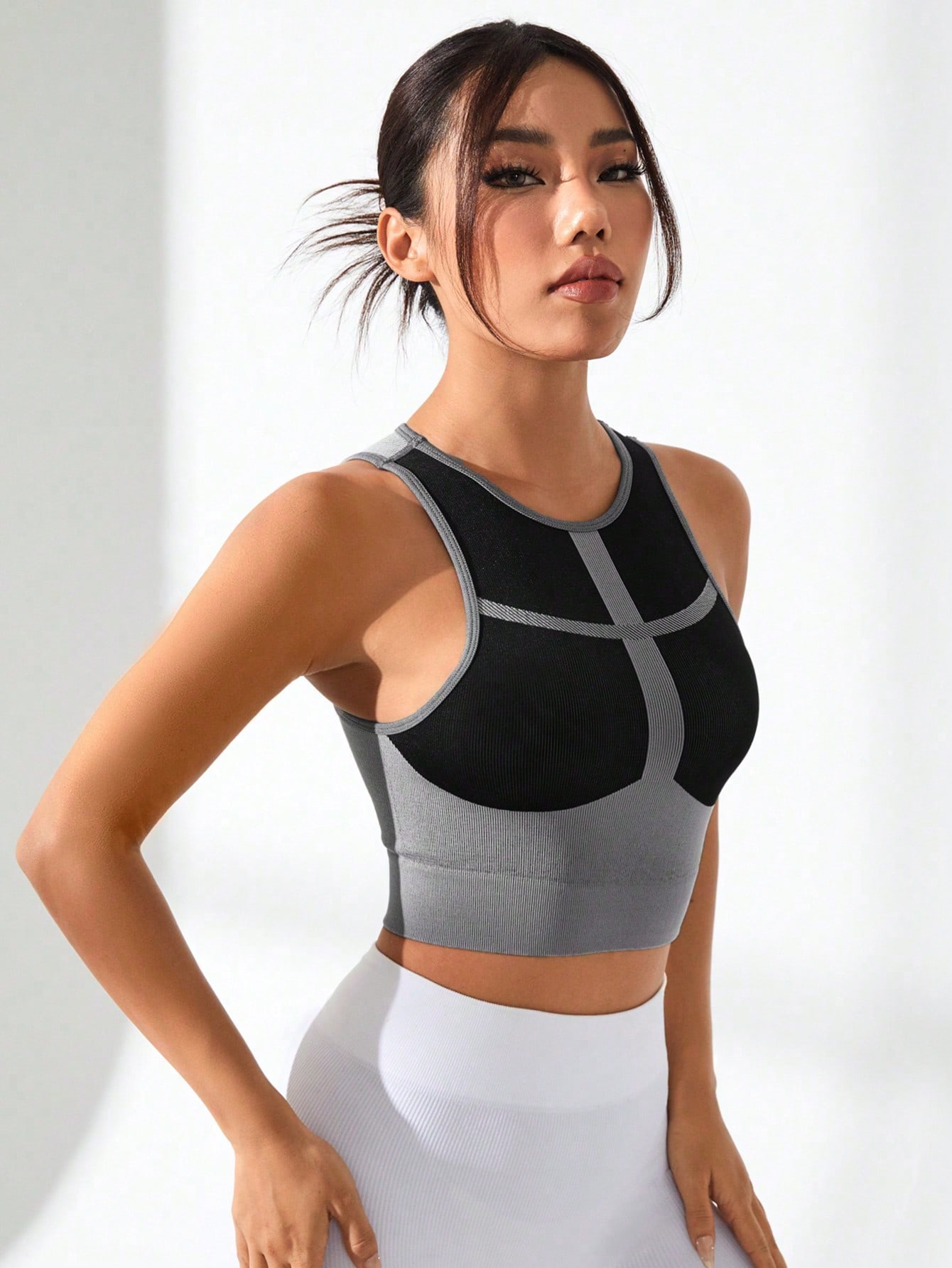 Women Color Block Cross Line R - Tank Top Ribbed のレビューと価格