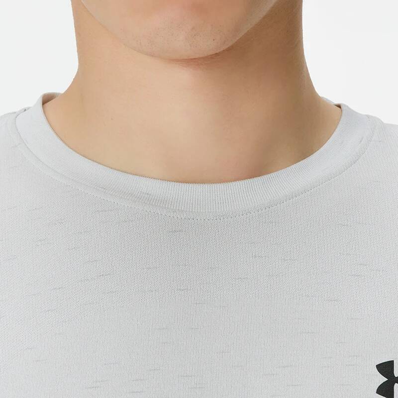 Under Armour Men Slim Fit Mesh - Undershirt Crew Neck のレビューと価格