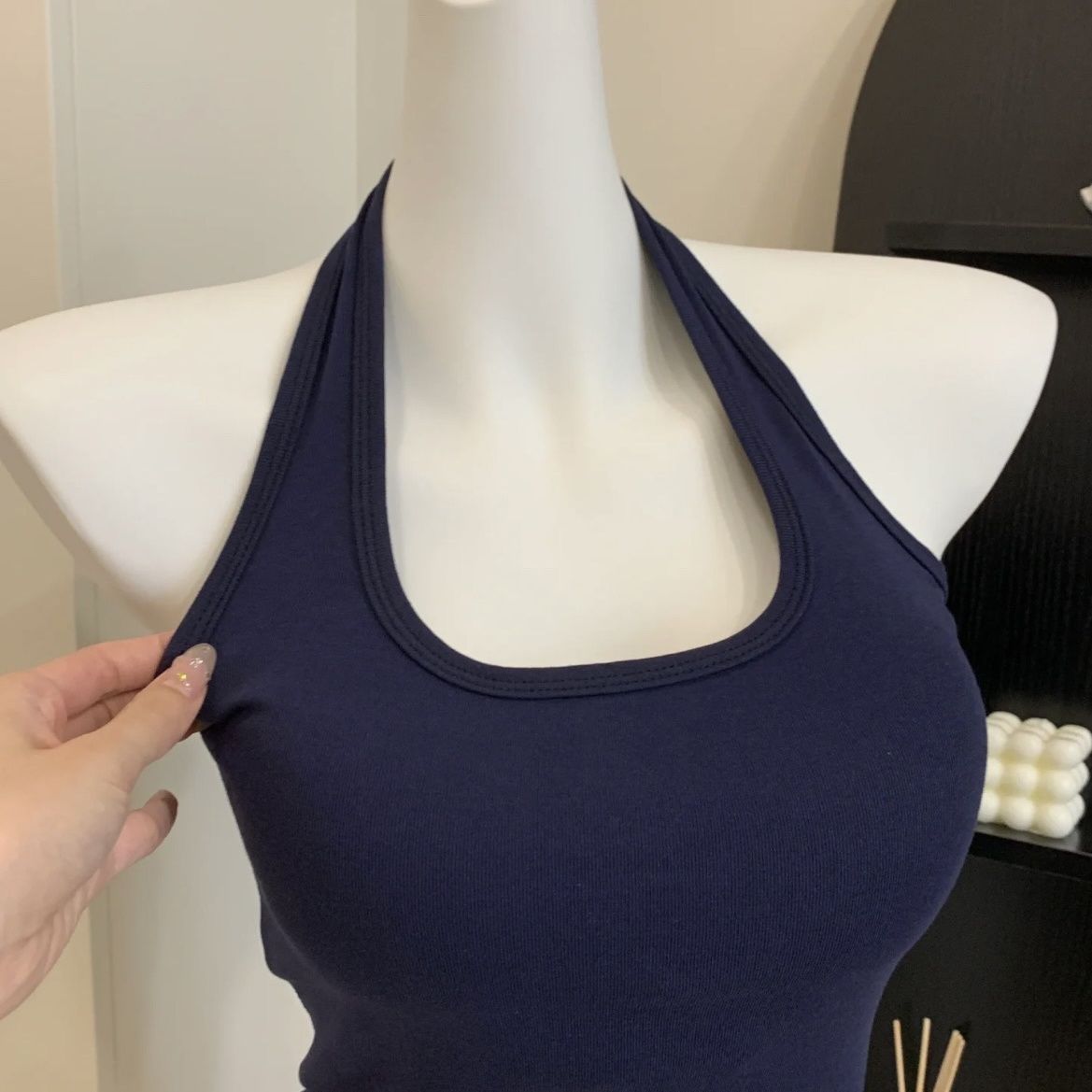 Halter Neck Tank Top Women Sle - Suspender Tank Top のレビューと価格