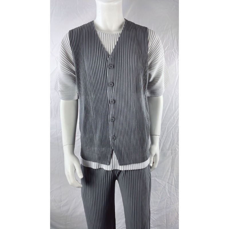 Miyake Pleated Original Unders - Undershirt Crew Neck のレビューと価格